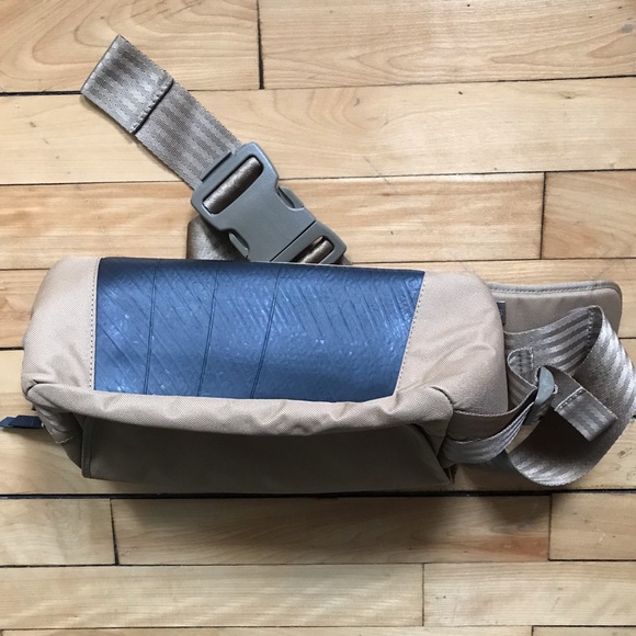 CRAFTED GOODS CHIQUITA SLING BAG - Picture 7 of 9